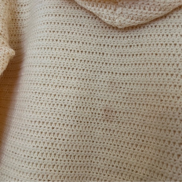 Vintage Pastel Yellow Handmade Knitted Henley Hoodie - Picture 6 of 6